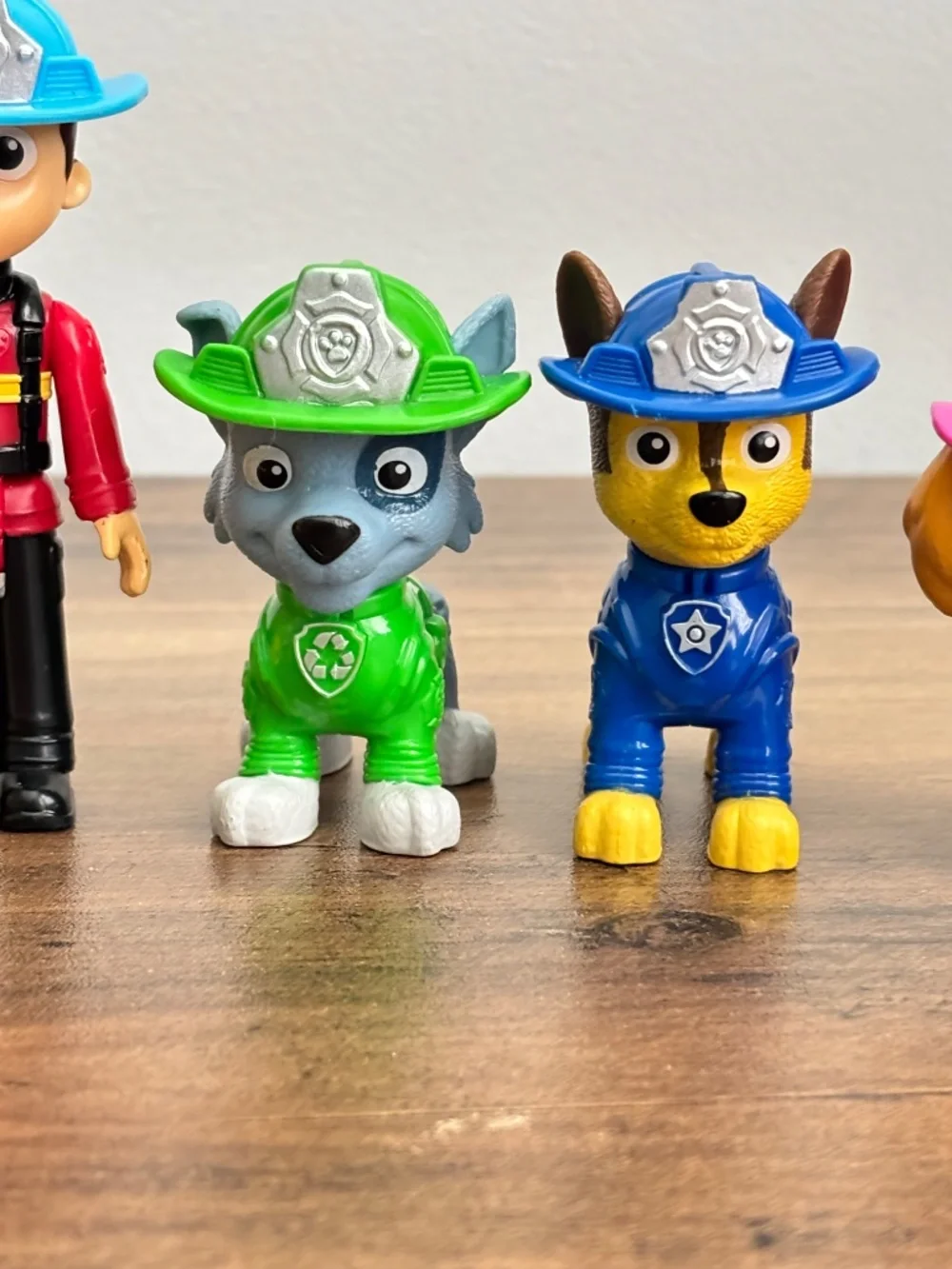 Paw Patrol Fire Rescue Team Pack Figures Fire Fighters COMPLETE Set of 7 Ryder